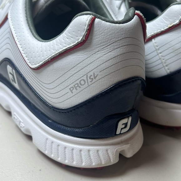 Men’s Worn Once? Footjoy FJ Pro S/L Size 8 Spikeless Golf Shoes White Blue - Picture 10 of 14